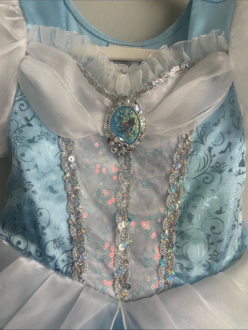Disney store Princess Cinderella Costume Dress size 4 girls sequins and sparkles - Picture 7 of 10